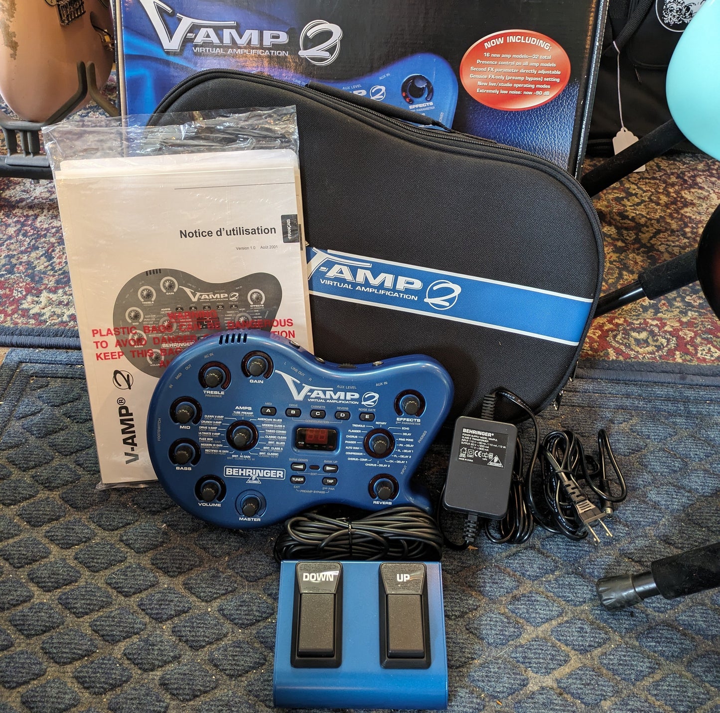 Behringer V-AMP 2 Guitar Amp Modeling Pod 2001 (Bag/Power/Footswitch/Box) #L0138880153
